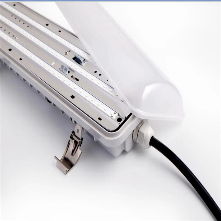 Tri-proof led light