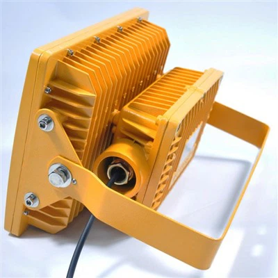 Luz led à prova de chamas