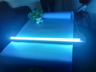 Por que os produtores de cogumelos usam tubos de luz de 254 nanômetros?