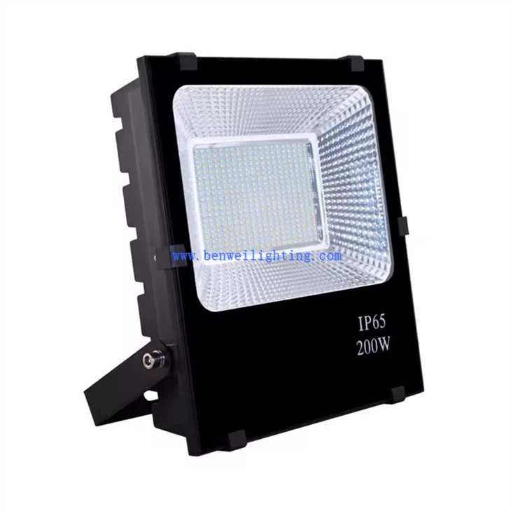 Parking Lot Flood Light (3)