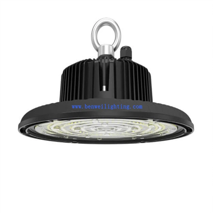 UFO LED Warehouse Light (3)